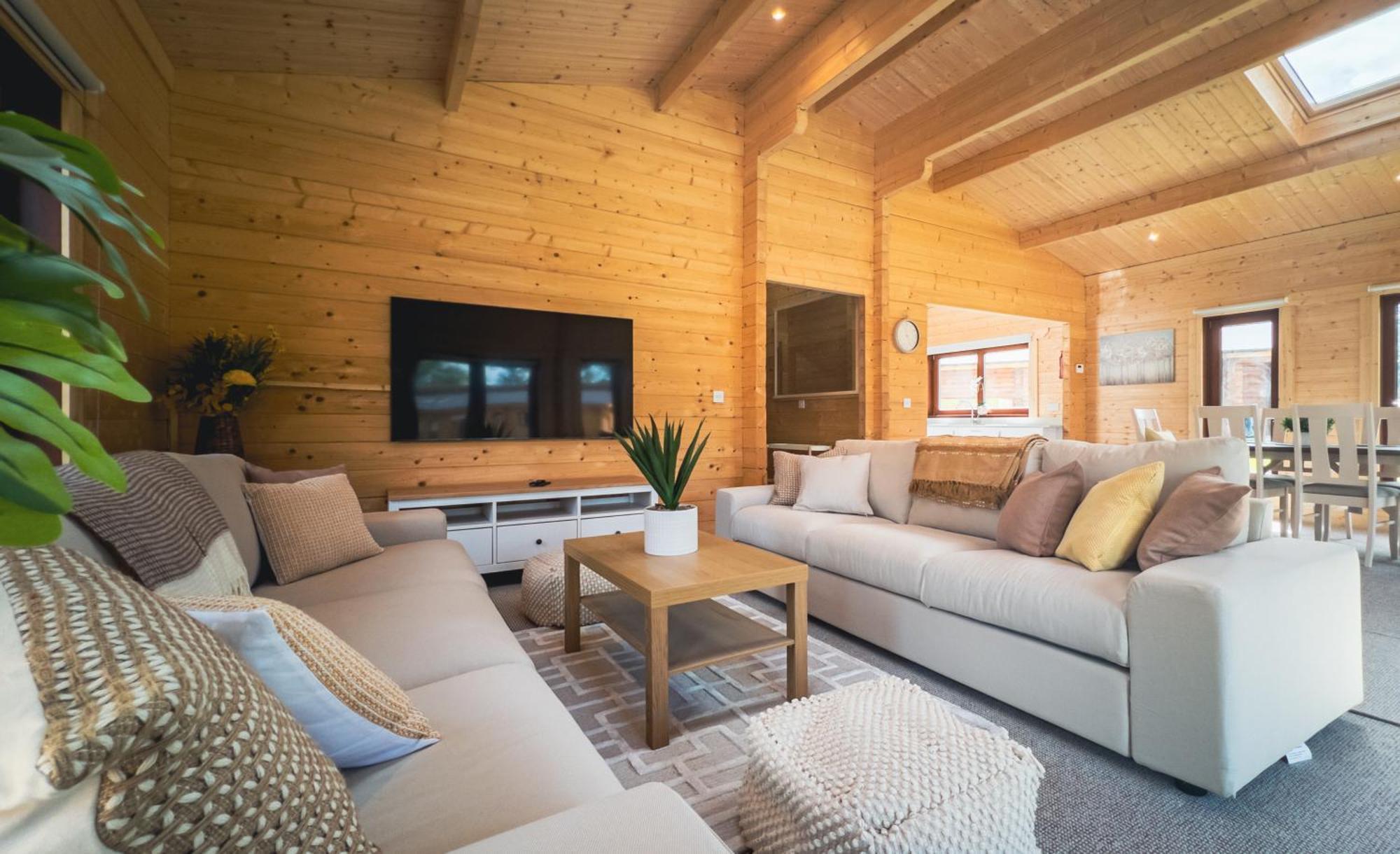 Sundance Lodge, Fantastic New Cabin With Hot Tub - Sleeps 6 - Largest In Felmoor Park มอร์เพท ภายนอก รูปภาพ